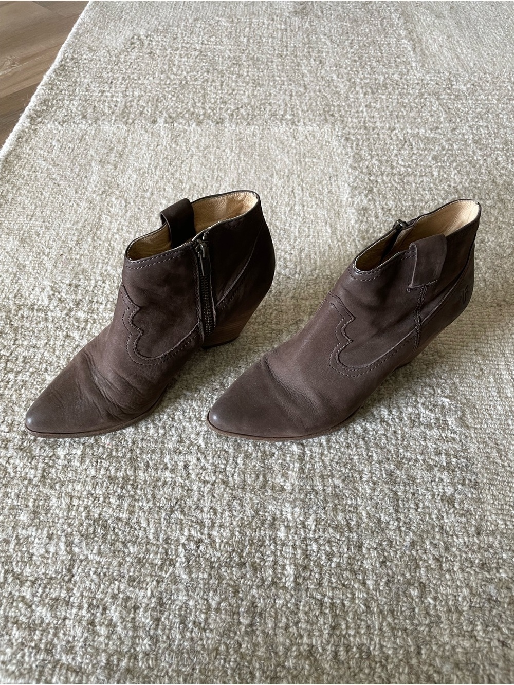 Frye Women’s Brown Leather Ankle Booties - Picture 5 of 5